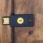01_yubikey.jpg