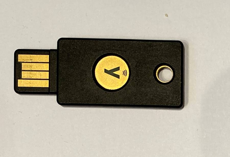 yubikey5nfc.jpg