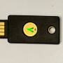 yubikey5nfc_led.jpg